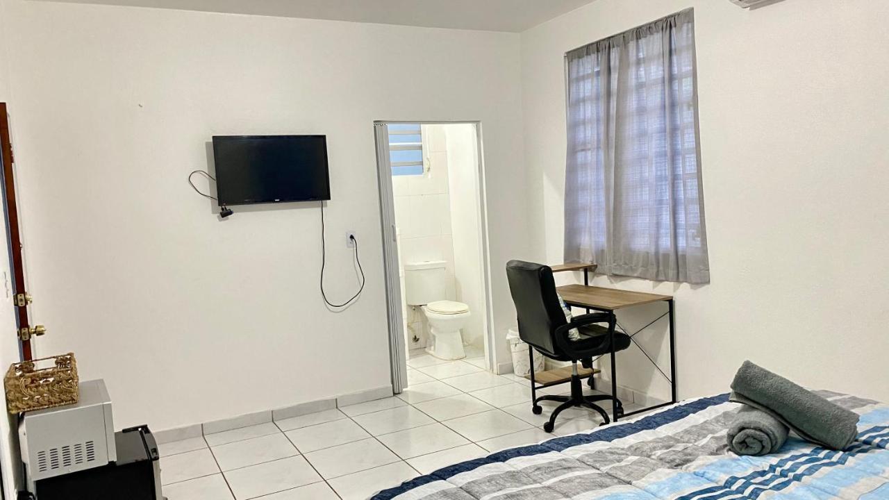 All You Need Studios Walking Distance To Beach Isla Verde San Juan Esterno foto